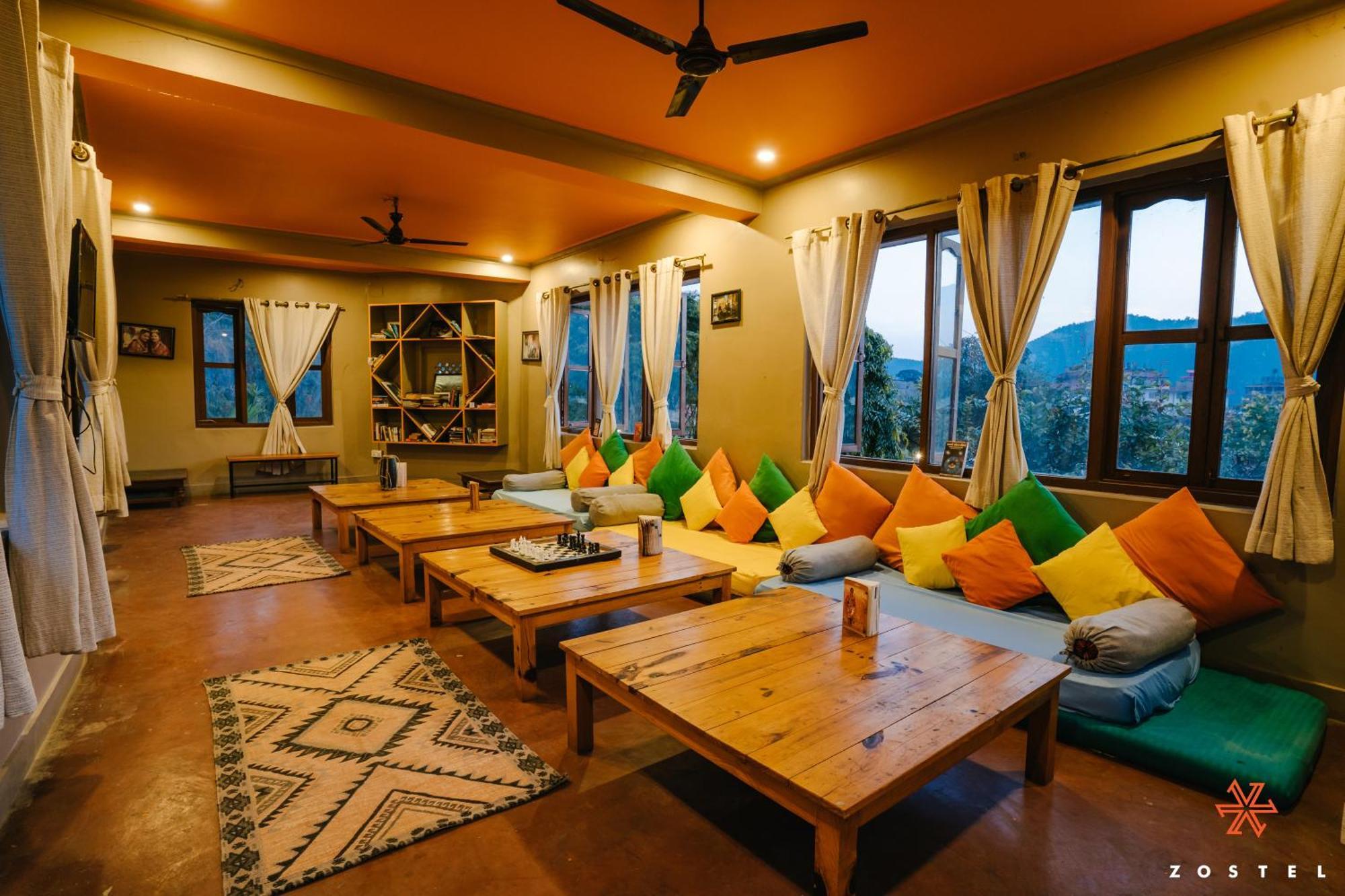 Zostel Pokhara Exterior foto