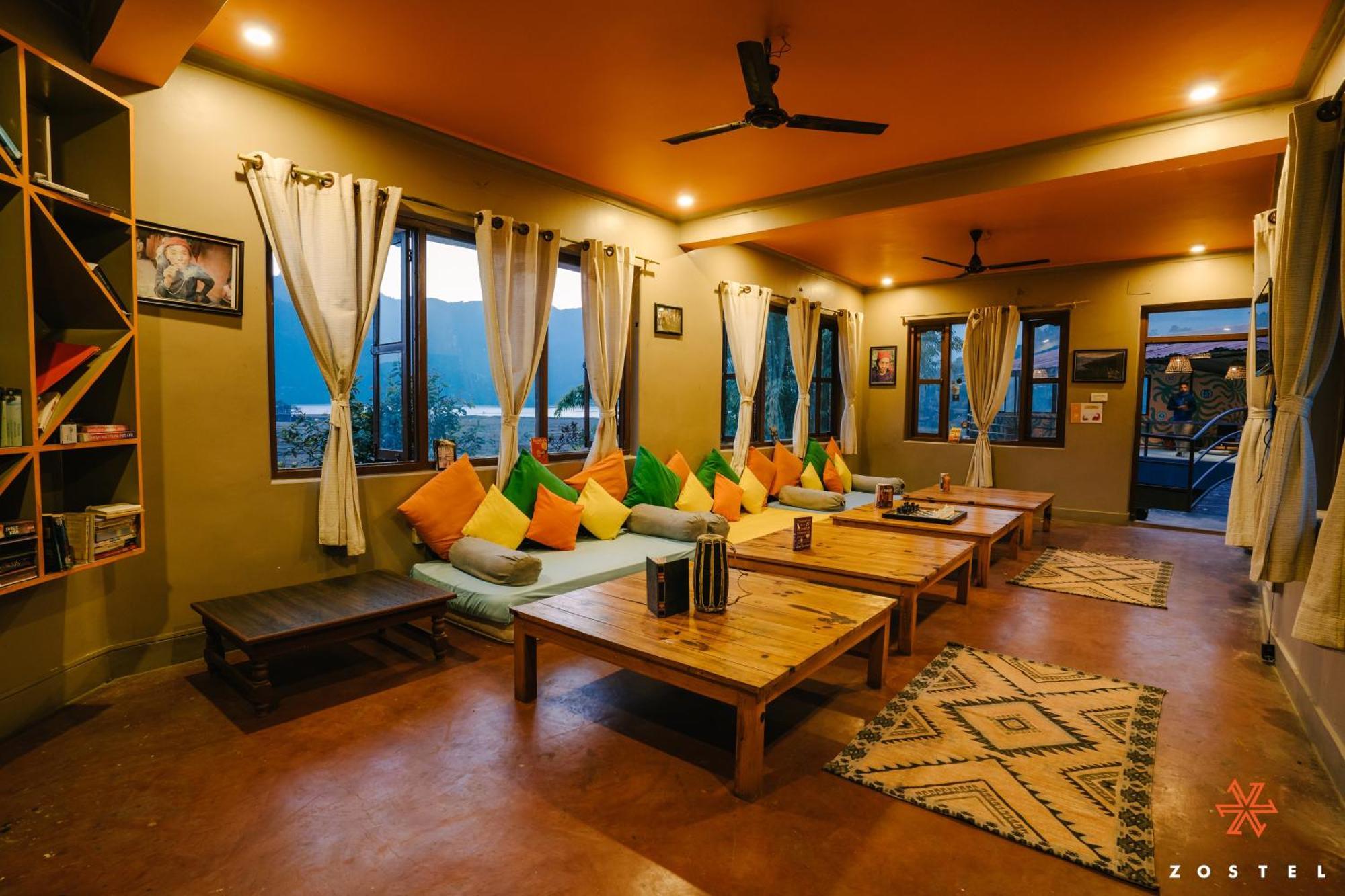 Zostel Pokhara Exterior foto