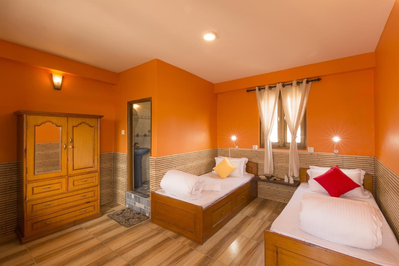 Zostel Pokhara Exterior foto